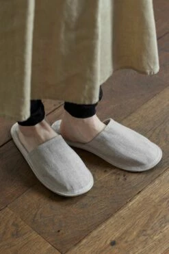 Fog Linen Work 【new】 Linen Slippers Natural 11 Fog Linen Work 【new】 Linen Slippers Natural -Fog Linen Work shop 000000000505 02 l