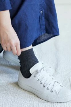 Fog Linen Work Linen Rib Socks Charcoal