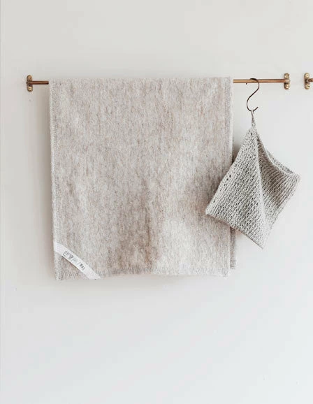 Fog Linen Work Brass Towel Bar Medium 4 Fog Linen Work Brass Towel Bar Medium - Image 2
