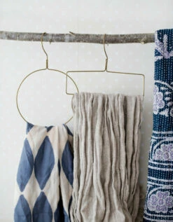 Fog Linen Work Square Hanger