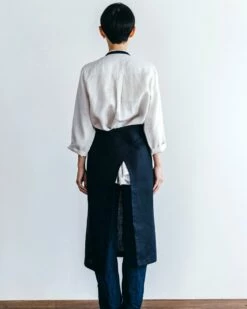 Fog Linen Work Full Apron Navy -Fog Linen Work shop 56A3140 1024x f4f91185 ed8c 42ca b0c5 bba4f4852c1a