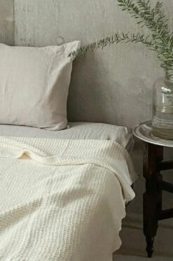 Fog Linen Work Cotton Waffle Blanket Ecru