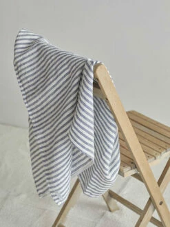 Fog Linen Work Chambray Linen Towel L "Navy White Stripes"